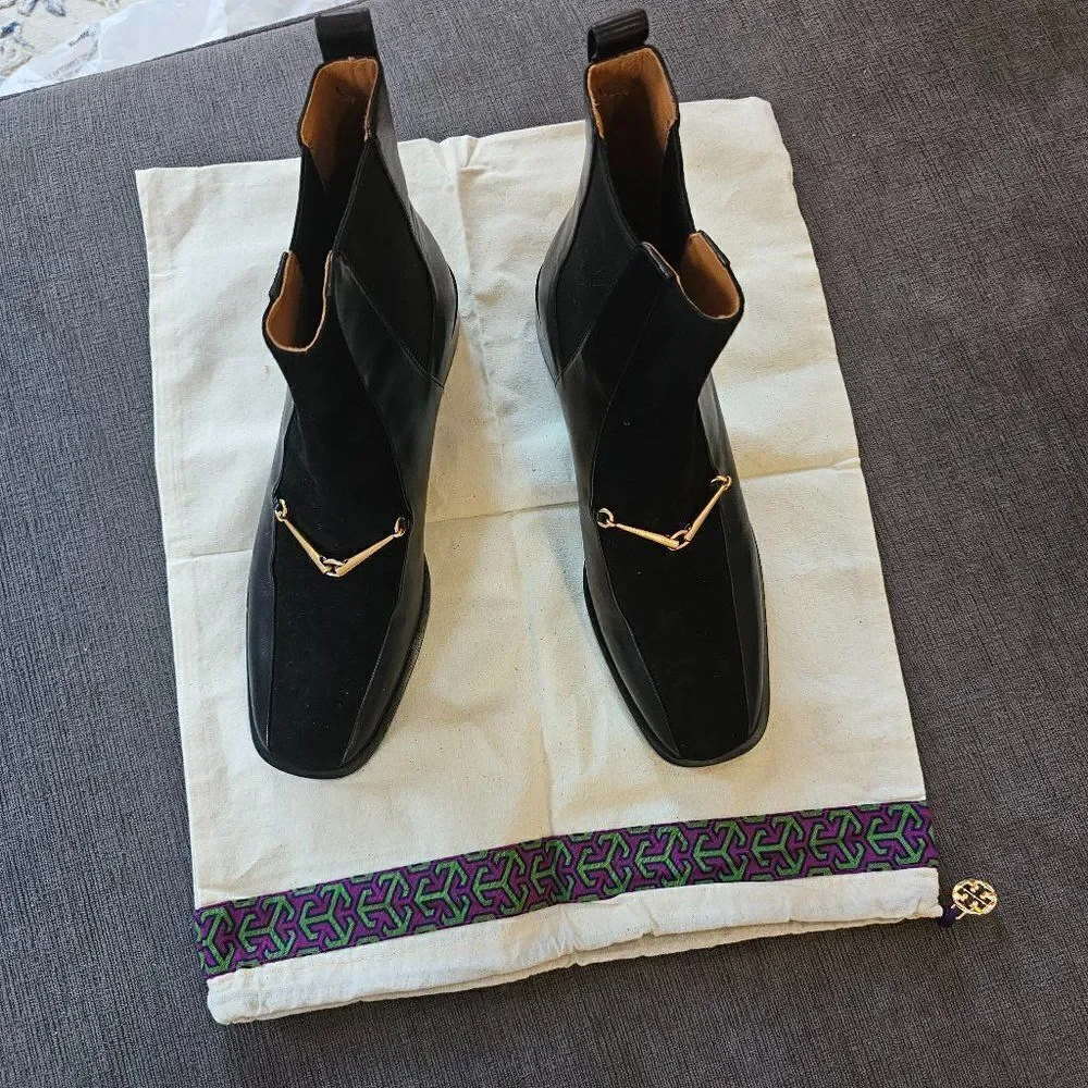 Tory Burch Women's Black Equestrian Link Chelsea Ankle Boots Size 8.5(M)